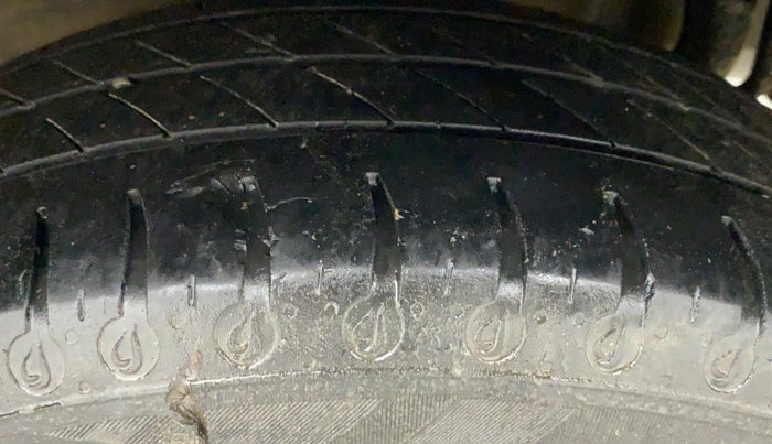 2021 Tata Tiago XE PETROL, Petrol, Manual, 26,368 km, Left Rear Tyre Tread