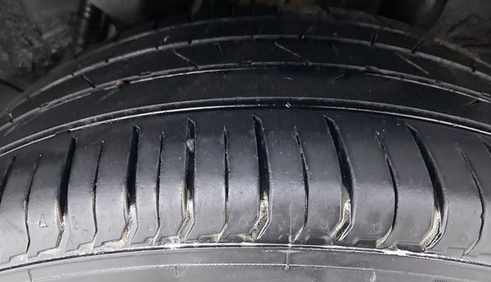 2020 Hyundai VENUE 1.0 TURBO GDI SX+ AT, Petrol, Automatic, 18,573 km, Left Rear Tyre Tread