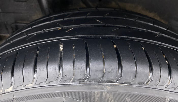 2020 Hyundai VENUE 1.0 TURBO GDI SX+ AT, Petrol, Automatic, 18,573 km, Right Rear Tyre Tread