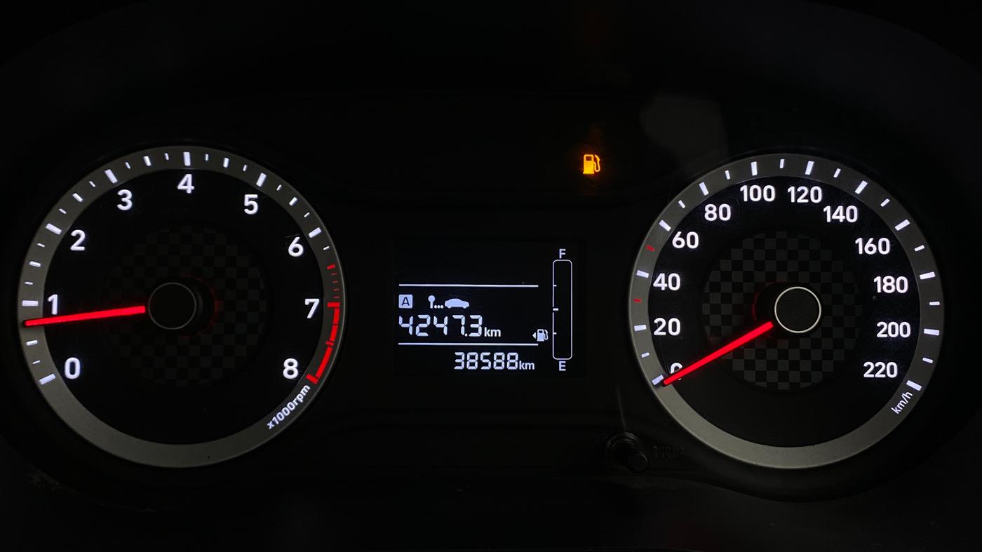 2023 Hyundai GRAND I10 NIOS ERA 1.2 KAPPA VTVT, Petrol, Manual, 38,584 km, Odometer Image