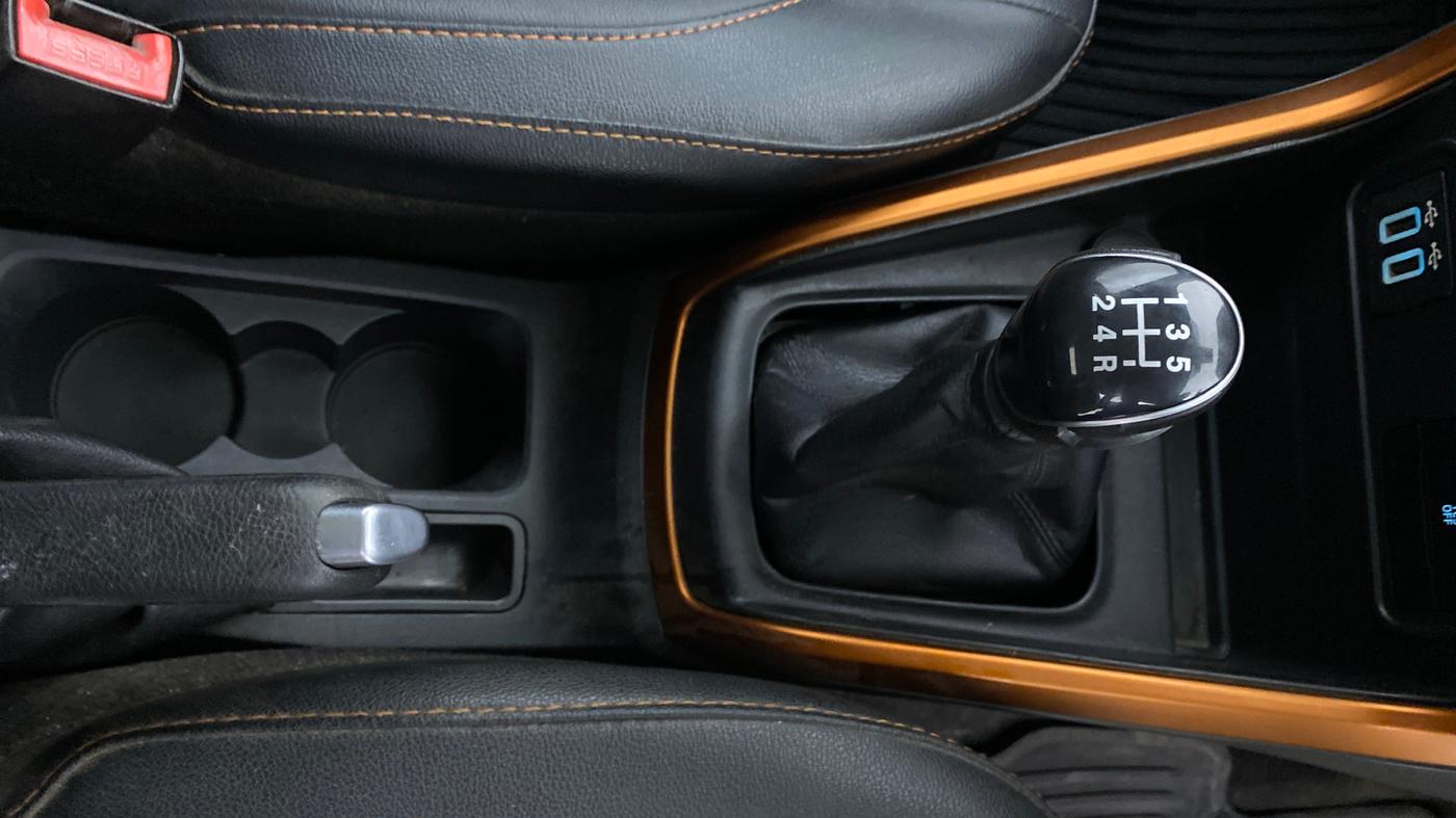 2021 Ford Ecosport TITANIUM 1.5 SPORTS(SUNROOF) PETROL, Petrol, Manual, 50,070 km, Gear Lever
