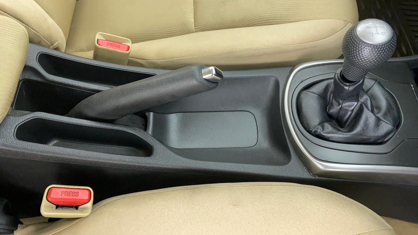2014 Honda City SV MT PETROL, Petrol, Manual, 20,923 km, Gear Lever