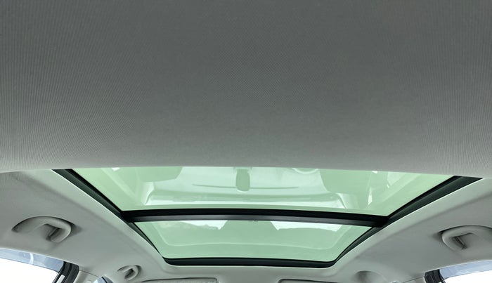 2022 MG ASTOR SAVVY 1.5 CVT IVORY, Petrol, Automatic, 5,985 km, Moonroof/ Sunroof