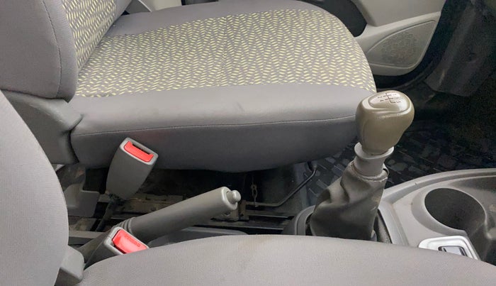 2016 Datsun Redi Go S, Petrol, Manual, 34,007 km, Gear Lever