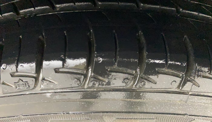 2014 Hyundai Xcent S (O) 1.2, Petrol, Manual, 64,015 km, Left Rear Tyre Tread