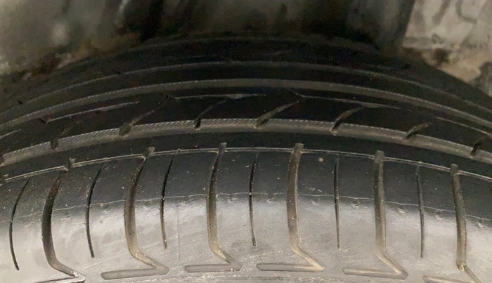 2015 Honda City 1.5L I-VTEC V MT, Petrol, Manual, 72,352 km, Left Rear Tyre Tread