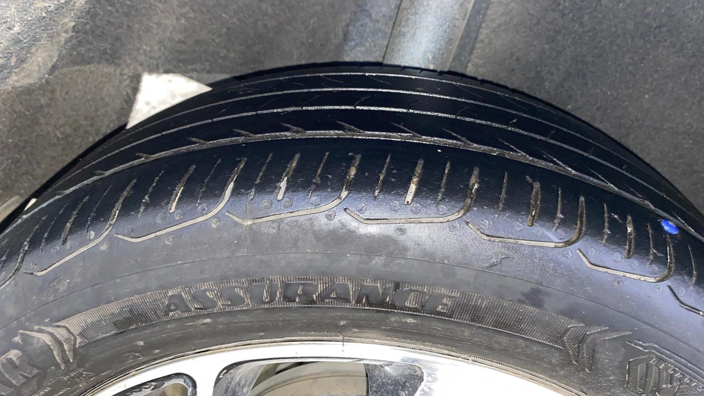 2021 Maruti Baleno ZETA CVT PETROL 1.2, Petrol, Automatic, 1,04,580 km, Right Rear Tyre Tread