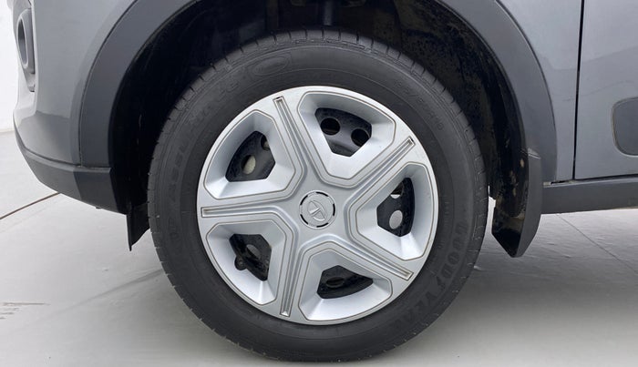 2021 Tata NEXON XZ PETROL, Petrol, Manual, 28,765 km, Left Front Wheel