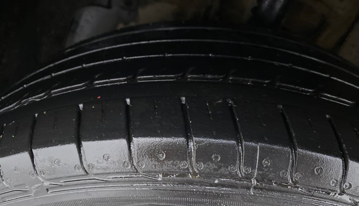 2021 Tata NEXON XZ PETROL, Petrol, Manual, 28,765 km, Left Front Tyre Tread