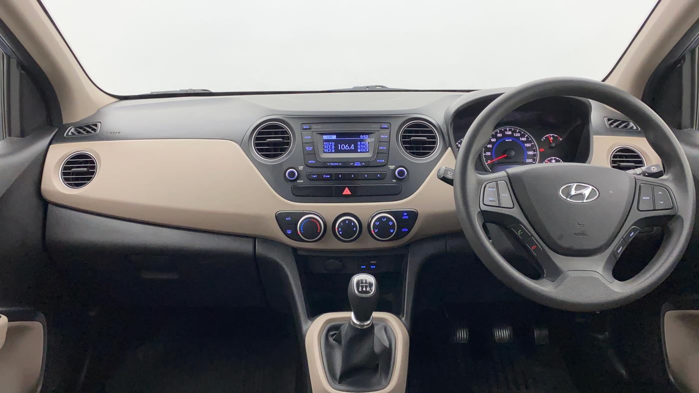 2016 Hyundai Grand i10 SPORTS 1.2 VTVT, Petrol, Manual, 25,407 km, Dashboard View