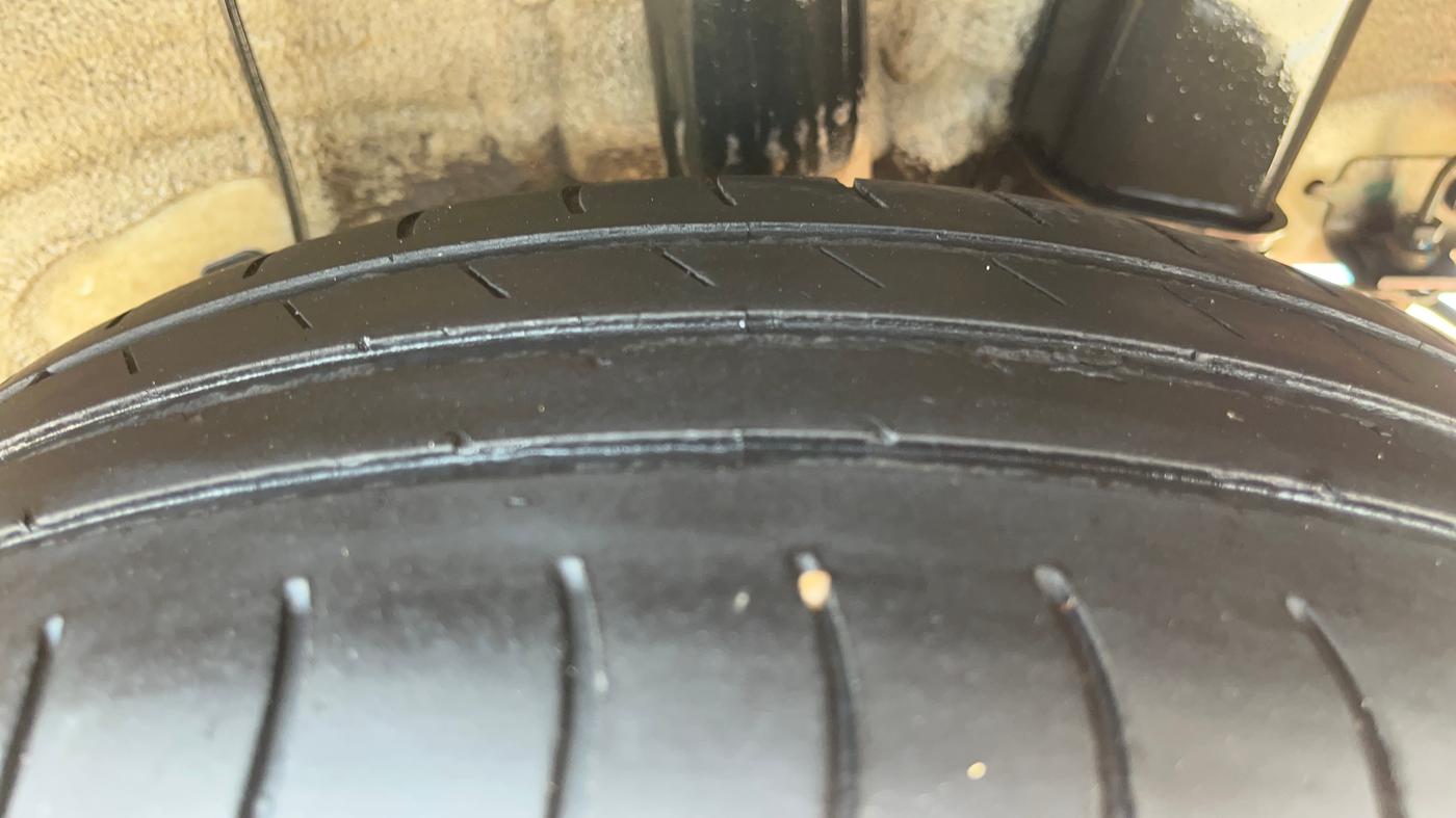 2019 Hyundai Grand i10 ASTA 1.2 KAPPA VTVT, Petrol, Manual, 1,04,358 km, Left Rear Tyre Tread