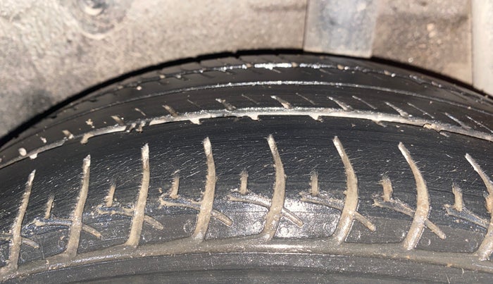 2019 Maruti Celerio ZXI, Petrol, Manual, 43,824 km, Left Rear Tyre Tread