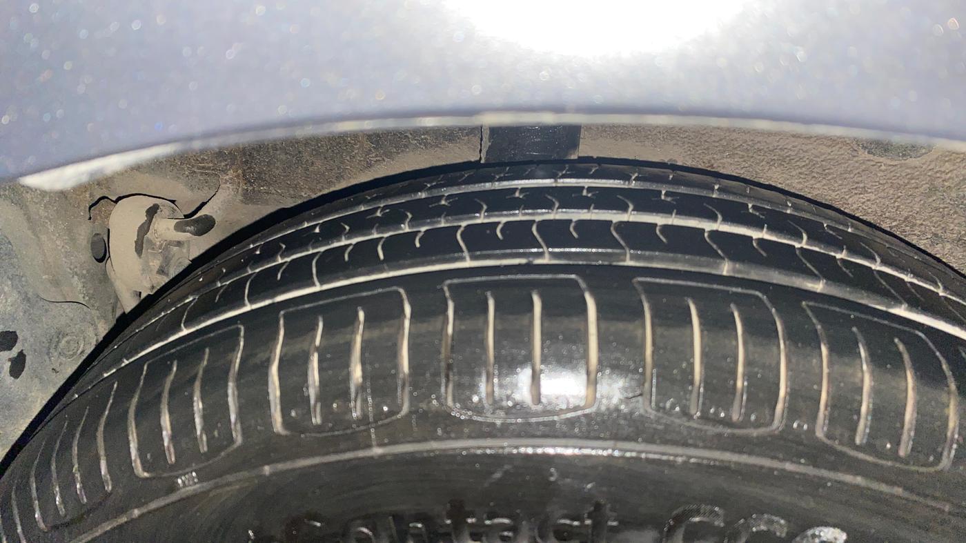 2019 Maruti Celerio ZXI, Petrol, Manual, 43,824 km, Right Rear Tyre Tread