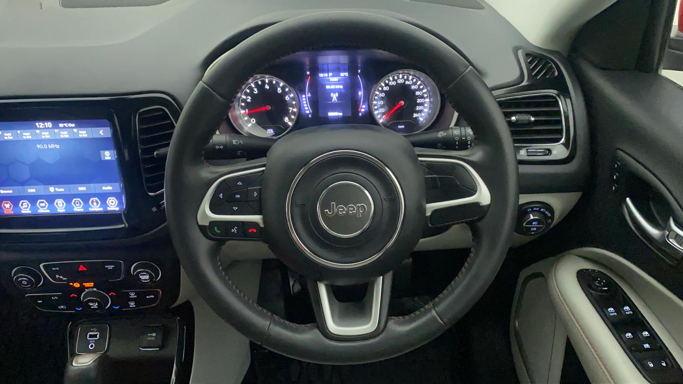 2019 Jeep Compass LIMITED PLUS PETROL AT, Petrol, Automatic, 37,803 km, Steering Wheel Close Up