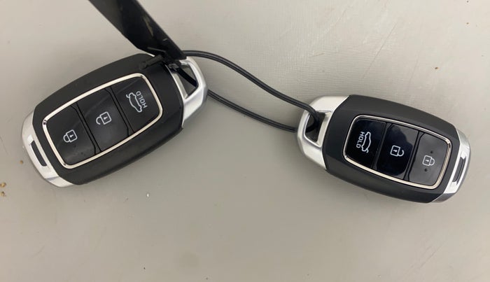 2018 Hyundai Verna 1.6 VTVT SX O, Petrol, Manual, 59,644 km, Key Close Up