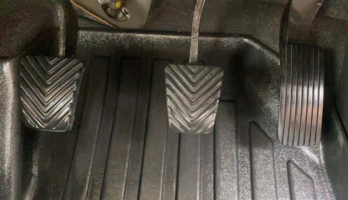 2018 Hyundai Verna 1.6 VTVT SX O, Petrol, Manual, 59,644 km, Pedals