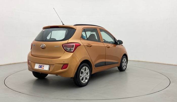 2016 Hyundai Grand i10 SPORTZ 1.2 KAPPA VTVT, Petrol, Manual, 83,573 km, Right Back Diagonal