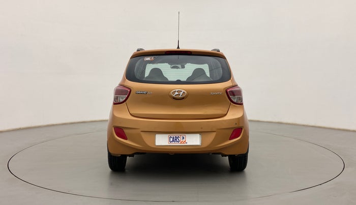 2016 Hyundai Grand i10 SPORTZ 1.2 KAPPA VTVT, Petrol, Manual, 83,573 km, Back/Rear