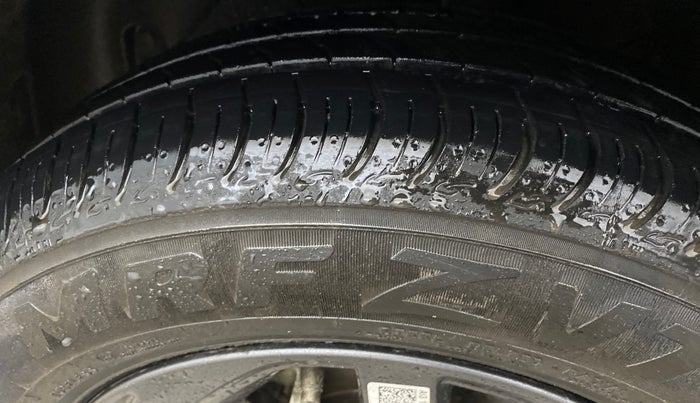 2022 Hyundai GRAND I10 NIOS SPORTZ 1.2 KAPPA VTVT CNG, CNG, Manual, 38,397 km, Left Front Tyre Tread