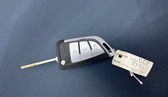 2022 Hyundai GRAND I10 NIOS SPORTZ 1.2 KAPPA VTVT CNG, CNG, Manual, 38,397 km, Key Close Up