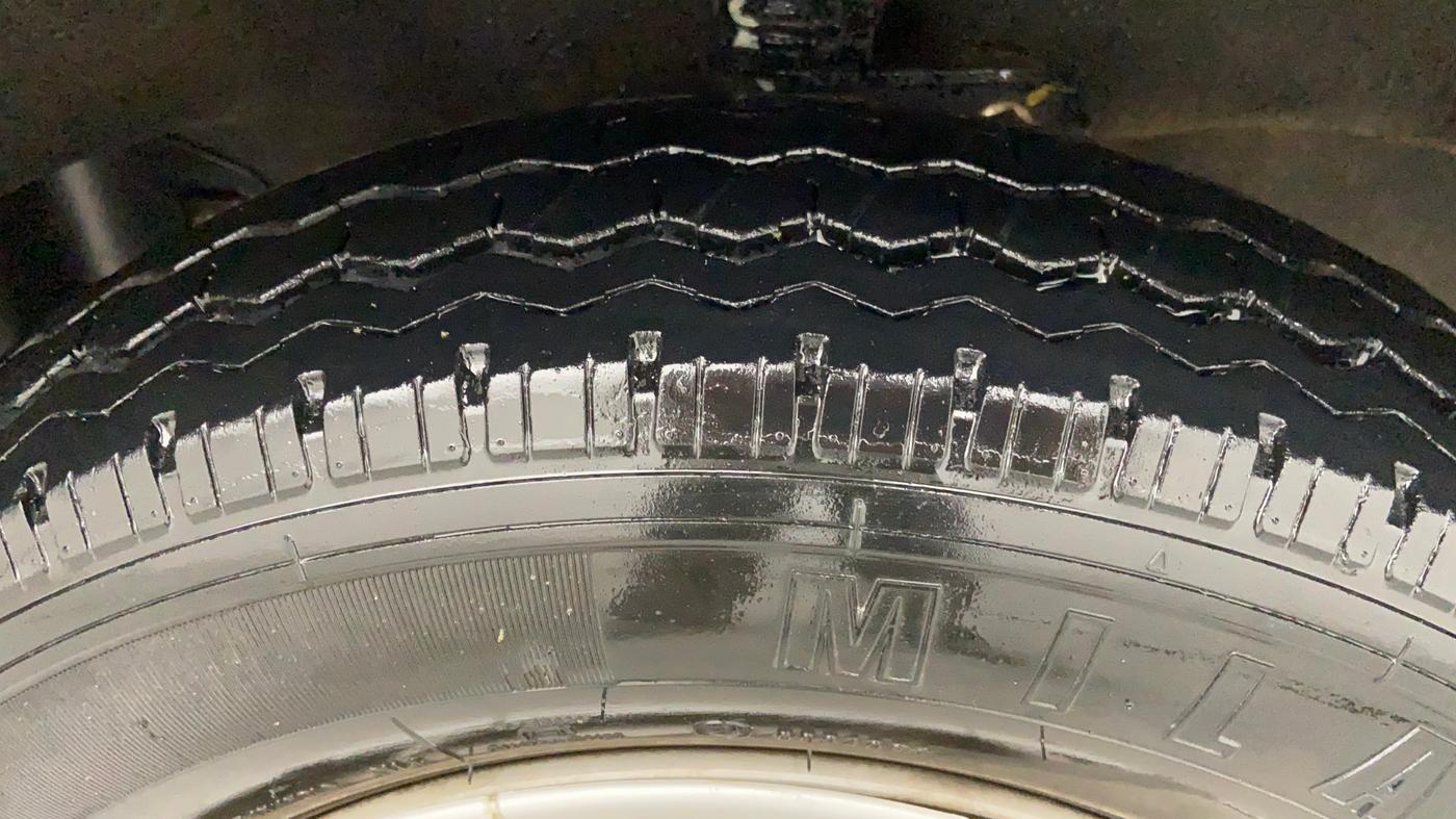 2019 Maruti Eeco 5 STR WITH AC PLUSHTR, Petrol, Manual, 8,686 km, Right Front Tyre Tread