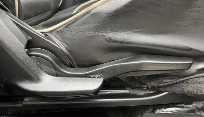 2019 Maruti Baleno ZETA PETROL 1.2, Petrol, Manual, 17,551 km, Driver Side Adjustment Panel