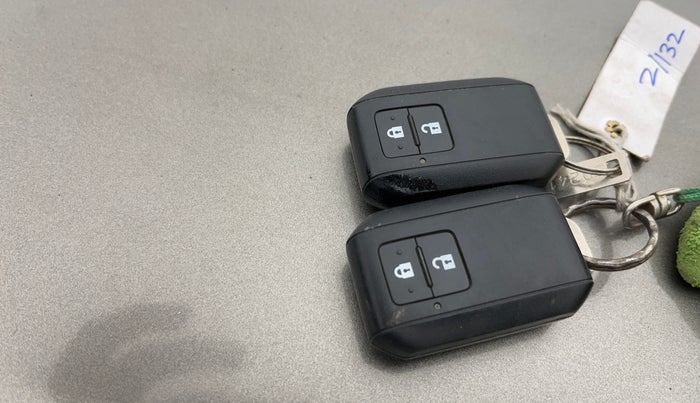 2019 Maruti Baleno ZETA PETROL 1.2, Petrol, Manual, 17,551 km, Key Close Up