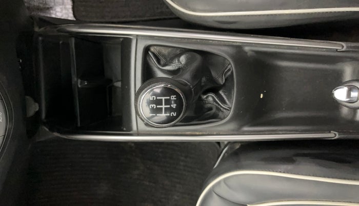 2019 Maruti Baleno ZETA PETROL 1.2, Petrol, Manual, 17,551 km, Gear Lever