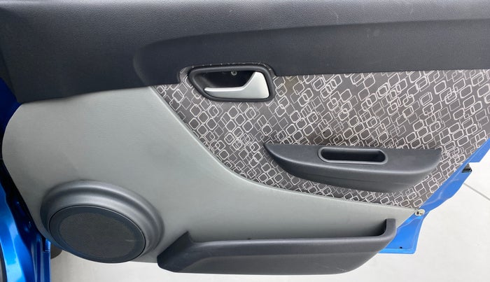 2018 Maruti Alto 800 LXI, Petrol, Manual, Driver Side Door Panels Control
