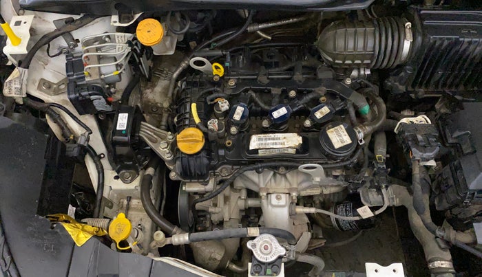 2022 Tata ALTROZ XE PLUS PETROL, Petrol, Manual, 39,528 km, Engine View - Right