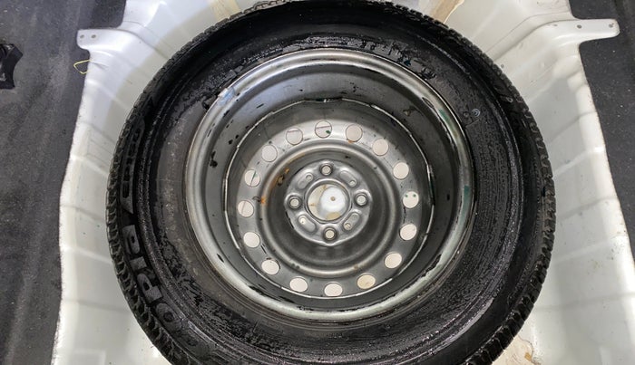 2022 Tata ALTROZ XE PLUS PETROL, Petrol, Manual, 39,528 km, Spare Tyre