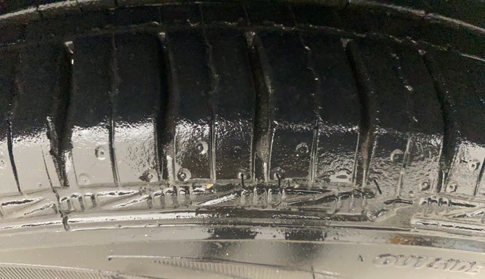 2013 Ford Figo EXI 1.2 PETROL, Petrol, Manual, 80,773 km, Right Front Tyre Tread