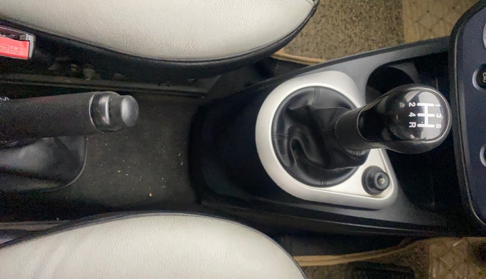 2013 Ford Figo EXI 1.2 PETROL, Petrol, Manual, 80,773 km, Gear Lever