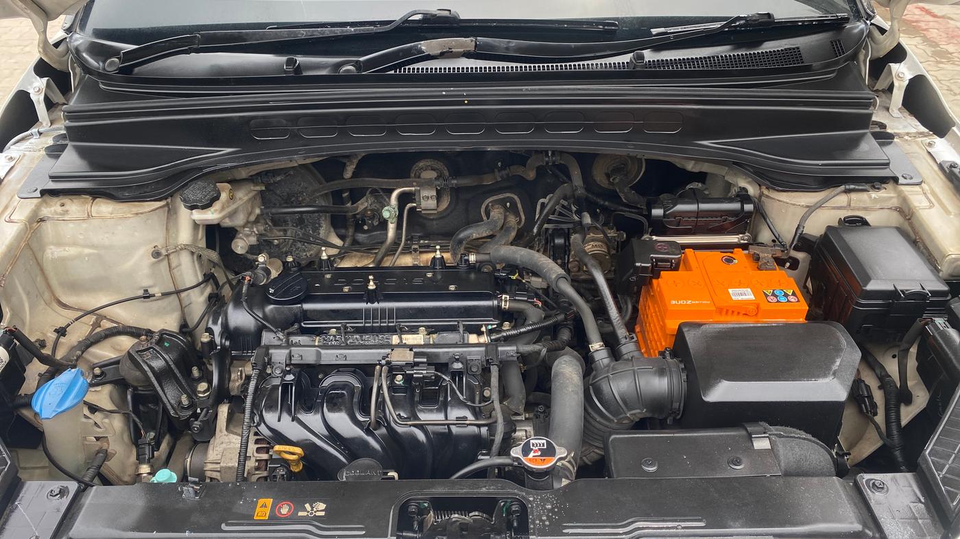 2016 Hyundai Creta BASE 1.6 PETROL, Petrol, Manual, 88,574 km, Engine View