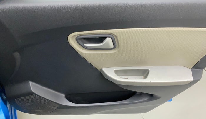 2015 Maruti Alto K10 VXI AMT, Petrol, Automatic, 64,562 km, Driver Side Door Panels Control