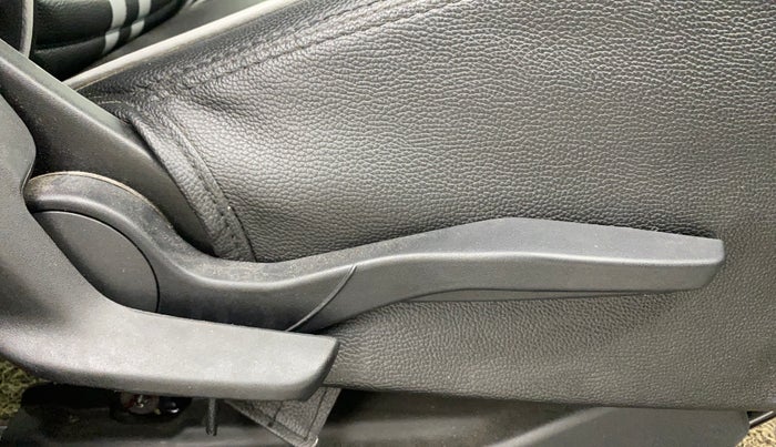 2021 Maruti Swift VXI, Petrol, Manual, 7,245 km, Driver Side Adjustment Panel