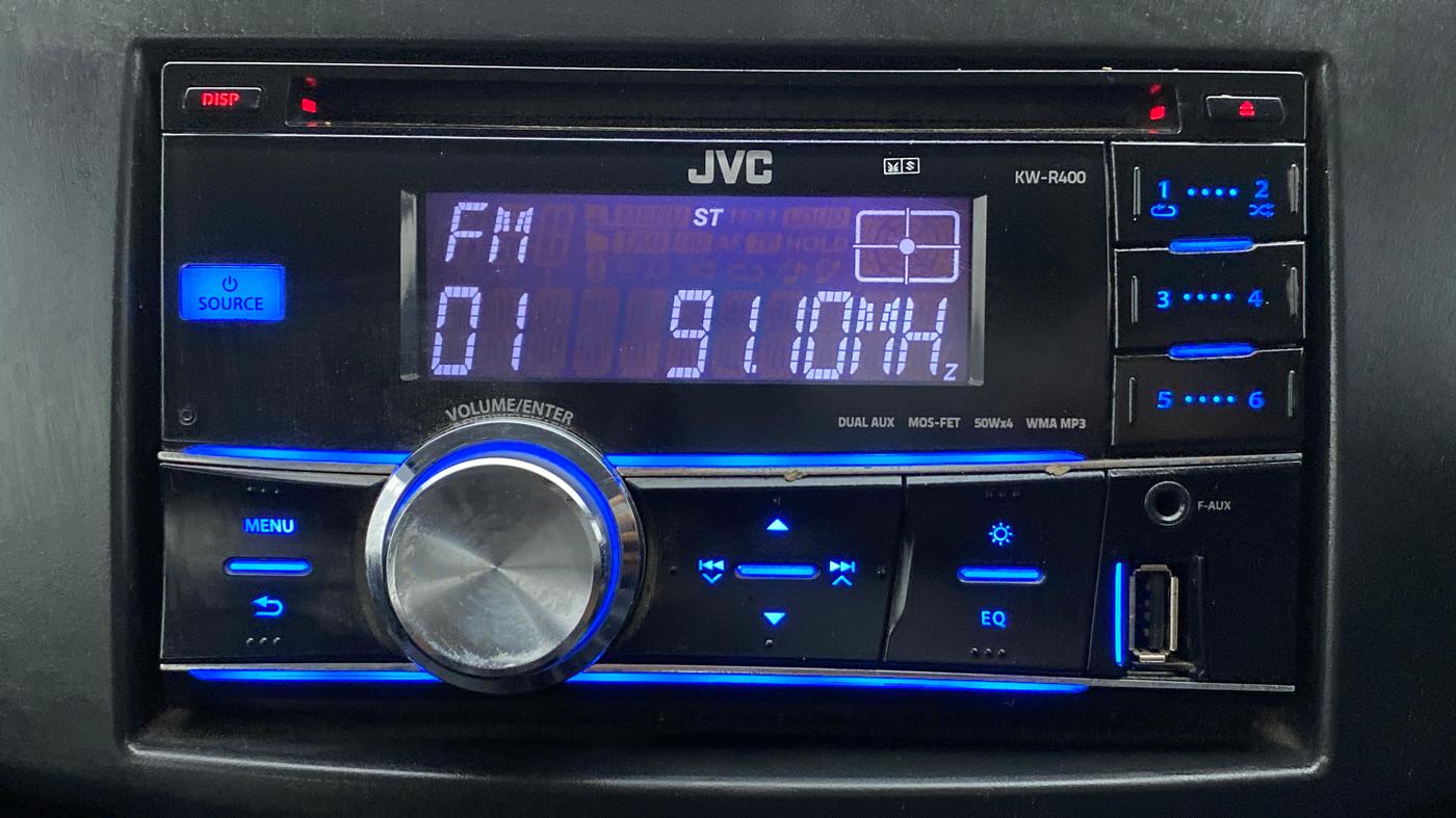 2013 Maruti Swift VXI D, Petrol, Manual, 71,062 km, Infotainment System