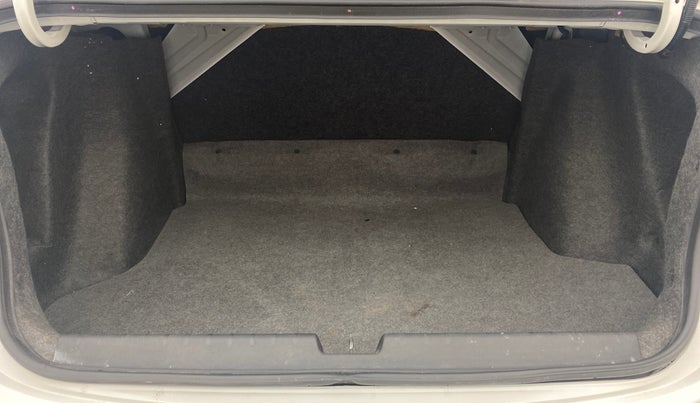 2017 Honda City 1.5L I-VTEC SV, Petrol, Manual, 20,577 km, Boot Inside