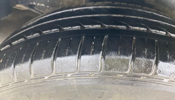 2017 Honda City 1.5L I-VTEC SV, Petrol, Manual, 20,577 km, Right Rear Tyre Tread