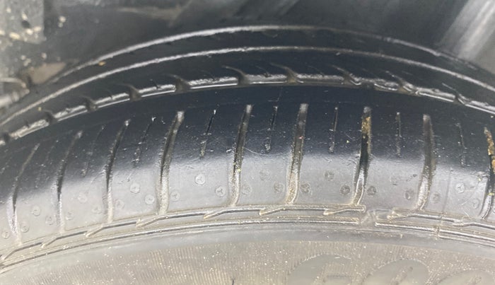 2017 Honda City 1.5L I-VTEC SV, Petrol, Manual, 20,577 km, Left Rear Tyre Tread