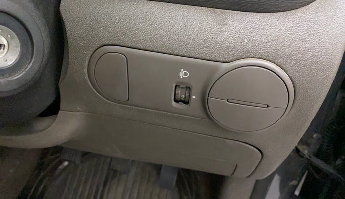 2010 Hyundai i10 MAGNA 1.2, Petrol, Manual, 56,373 km, Dashboard - Headlight height adjustment not working