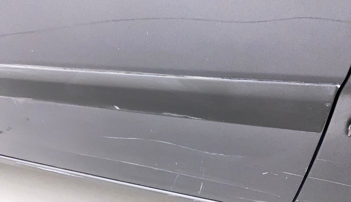 2010 Hyundai i10 MAGNA 1.2, Petrol, Manual, 56,373 km, Front passenger door - Slightly dented