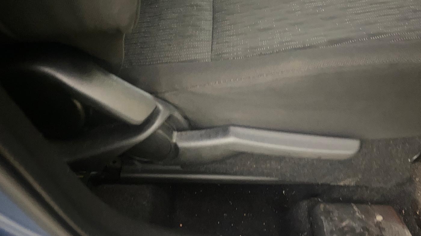 2016 Maruti Baleno ALPHA PETROL 1.2, Petrol, Manual, 43,896 km, Driver Side Adjustment Panel