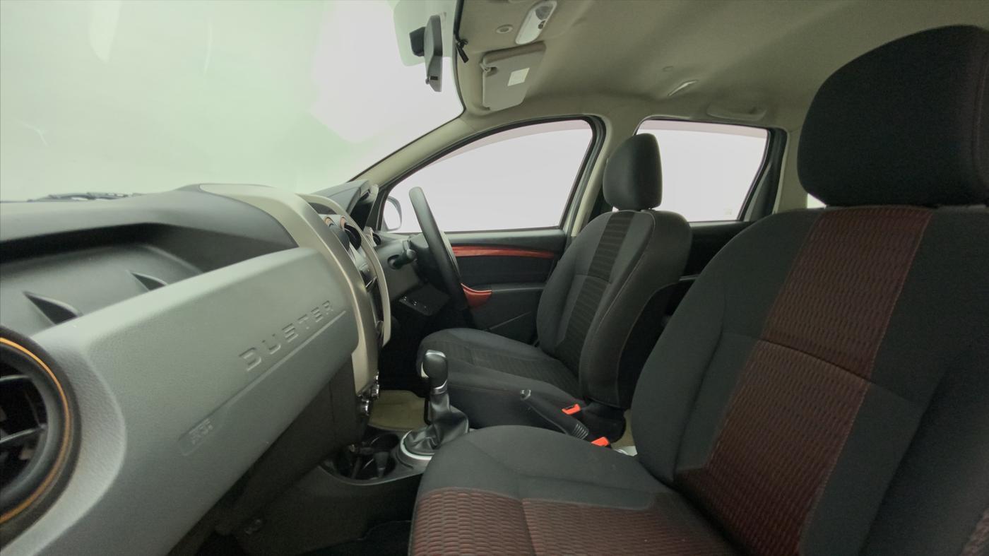 2017 Renault Duster RXS CVT, Petrol, Automatic, 35,359 km, Right Side Front Door Cabin