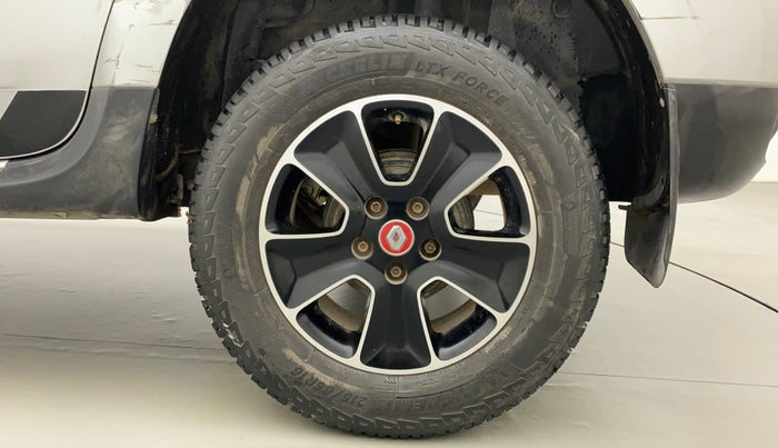 2017 Renault Duster RXS CVT, Petrol, Automatic, 35,359 km, Left Rear Wheel
