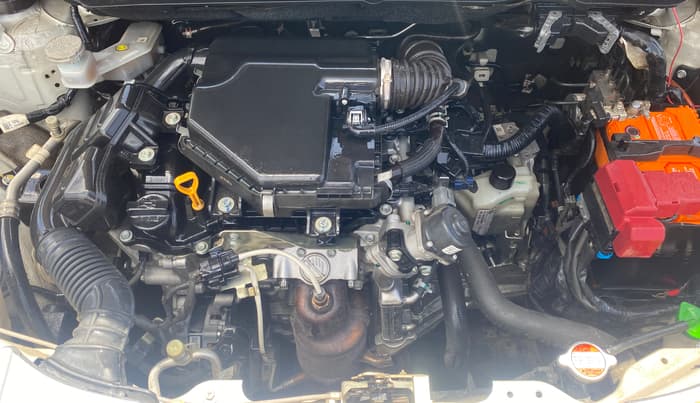 2024 Maruti Swift VXi AMT, Petrol, Automatic, 48,036 km, Engine View