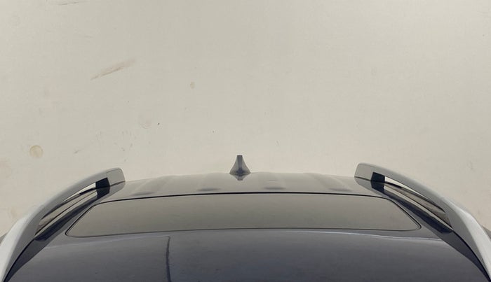 2019 Hyundai VENUE SX 1.0 (O) TURBO, Petrol, Manual, 30,983 km, Moonroof/ Sunroof