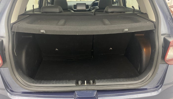 2019 Hyundai VENUE SX 1.0 (O) TURBO, Petrol, Manual, 30,983 km, Boot Inside