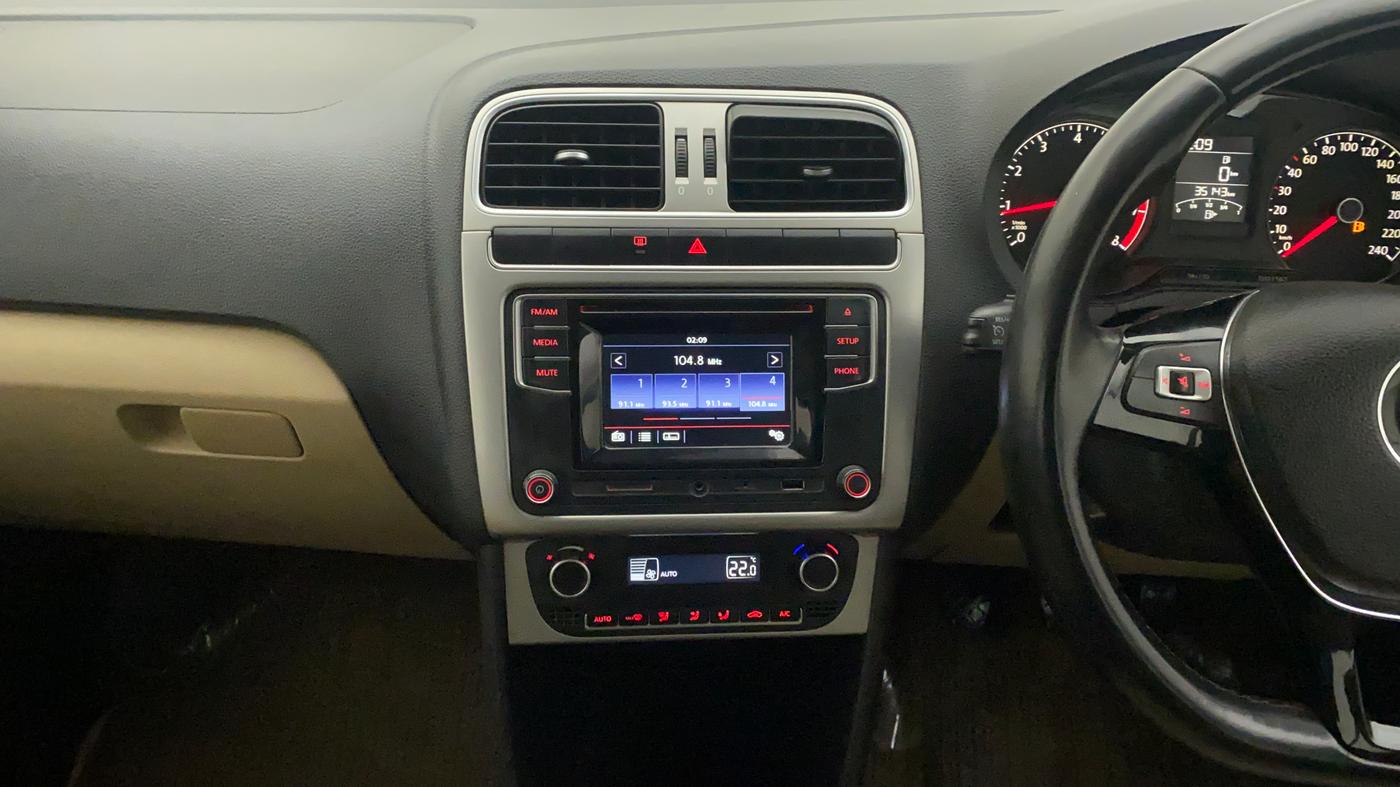 2016 Volkswagen Ameo HIGHLINE1.2L, CNG, Manual, 35,143 km, Air Conditioner