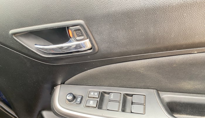 2021 Maruti Swift ZXI, Petrol, Manual, 22,516 km, Driver Side Door Panels Control